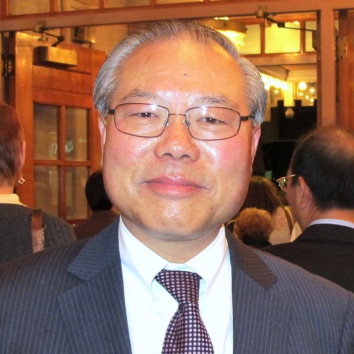 Dr. Tai   Yoo M.D., MSBA