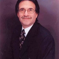 Dr. Hal Rosenthaler DMD, Dentist