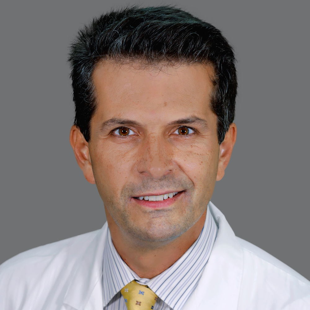 Dan Ruiz, MD, Surgeon