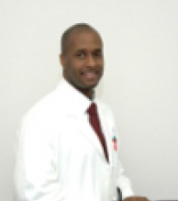 Dr. Karlton Shea Pettis MD, Internist