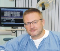 Dr. Wolodymyr Zin D.D.S, Dentist