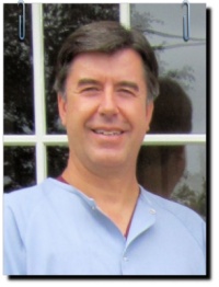 Dr. Glen Sanford Davis D.M.D., Dentist