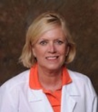 Dr. Julia  Ballard MD