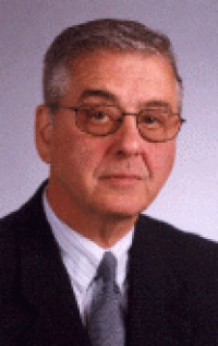 Dr. Robert R Ricchiuti M.D.