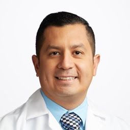 Dr. John Everardo Villasenor, MD, Family Practitioner