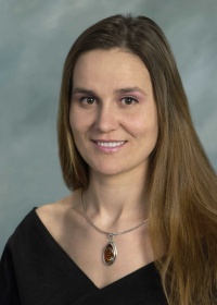 Dr. Jolanta Sauer DMD, MS, Endodontist