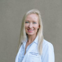 Dr. Elizabeth  Zettersten MD