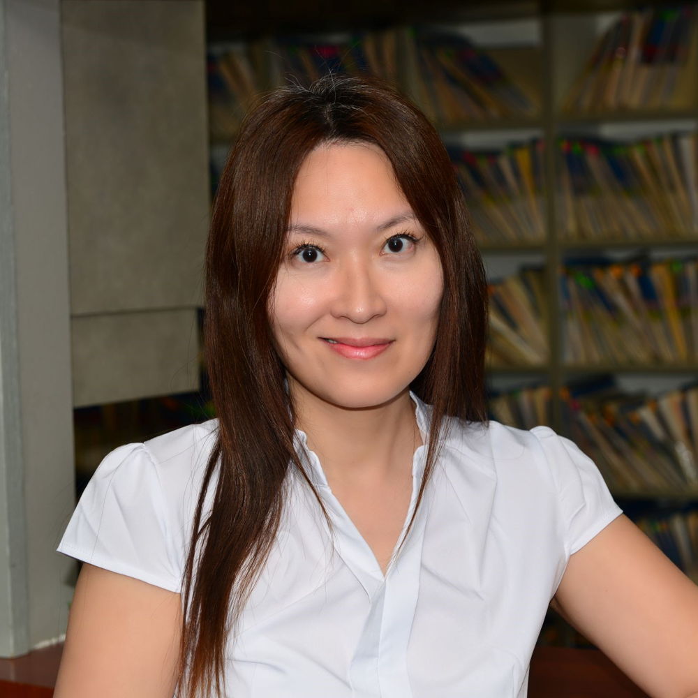 Dr. Dr. Vivian Cheng, DMD, Dentist