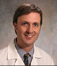 Christopher M Straus MD