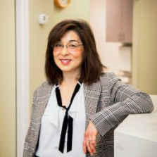 Dr. Helen Chiu, DMD, FAGD, Dentist