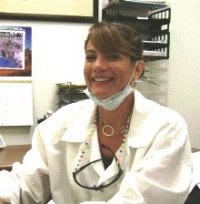 Dr. Denise  Hausenfluck D.D.S