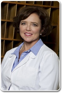 Dr. Suzanne D Shapero DMD