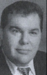 William J Uzelmeier MD