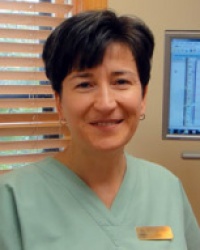 Dr. Roxana Zoe Delcea DMD