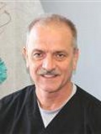Dr. Robert J Seaman D.D.S., Dentist