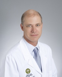 Dr. Leonard Remia M.D., Orthopedist