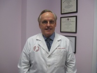 Dr. Robert W Barbuto D.P.M.