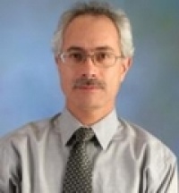 Dr. Luis E Rueda MD, Pediatrician