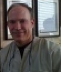 Dr. Gary Claude Veraghen D.D.S., Dentist