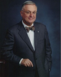 Dr. Donald Floyd Reynolds D. D. S.