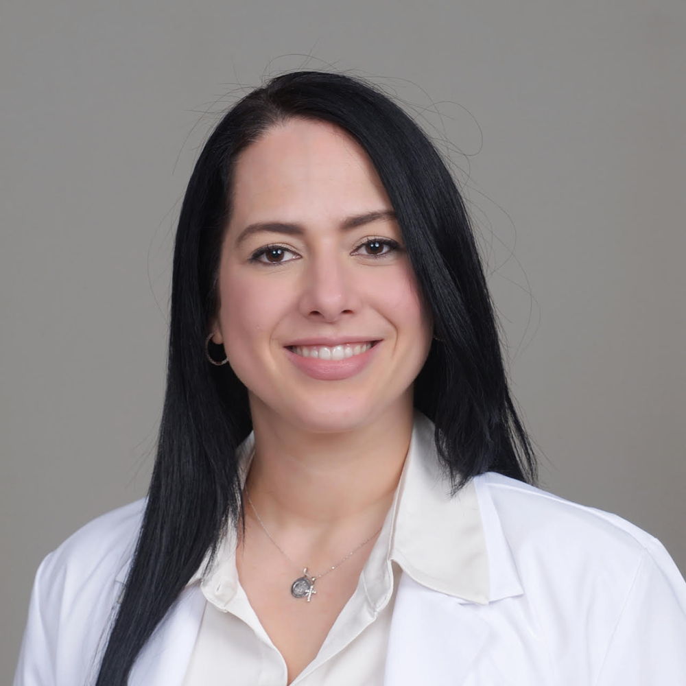 Viviana Brignoni, DMD, Dentist