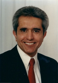 Dr. Michael Farivari DDS, Dentist
