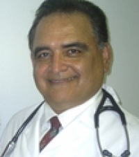 Dr. Oscar  Benavides MD