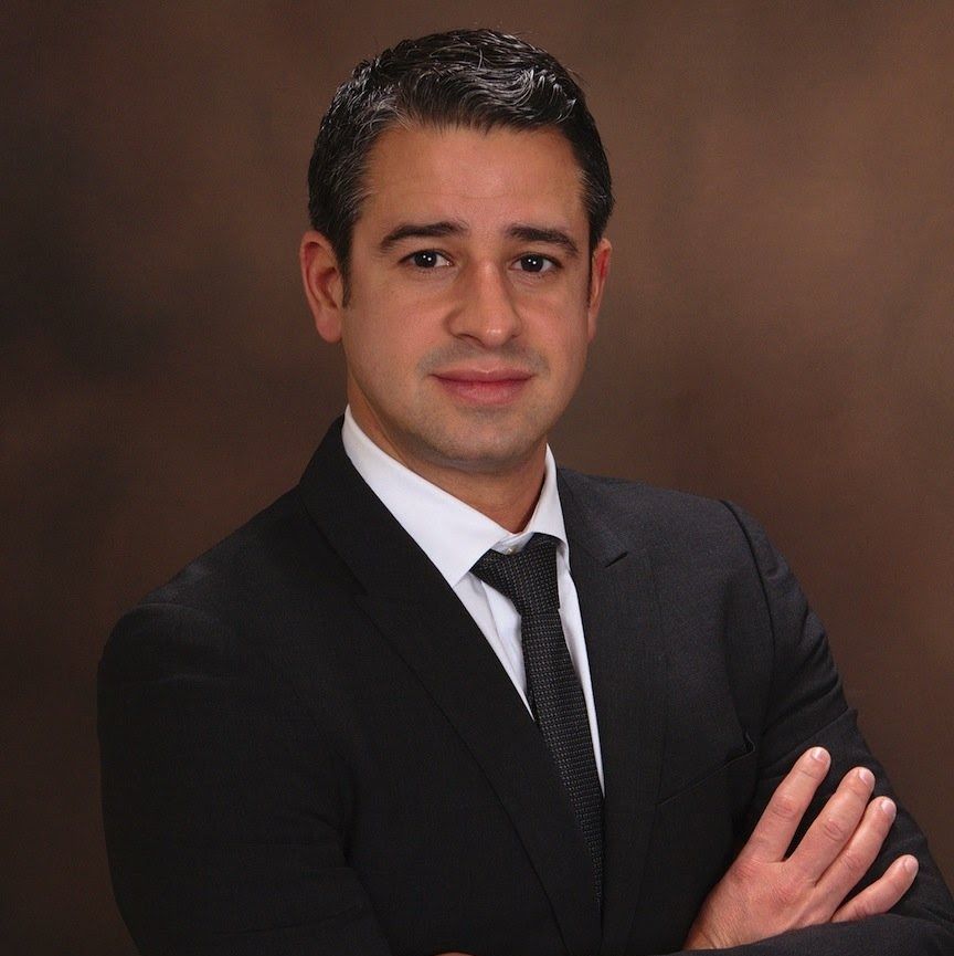 Jose Baez Lorenzo, MD, Orthopaedic Surgeon