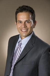 Dr. Lee Azpiroz O.D., Optometrist