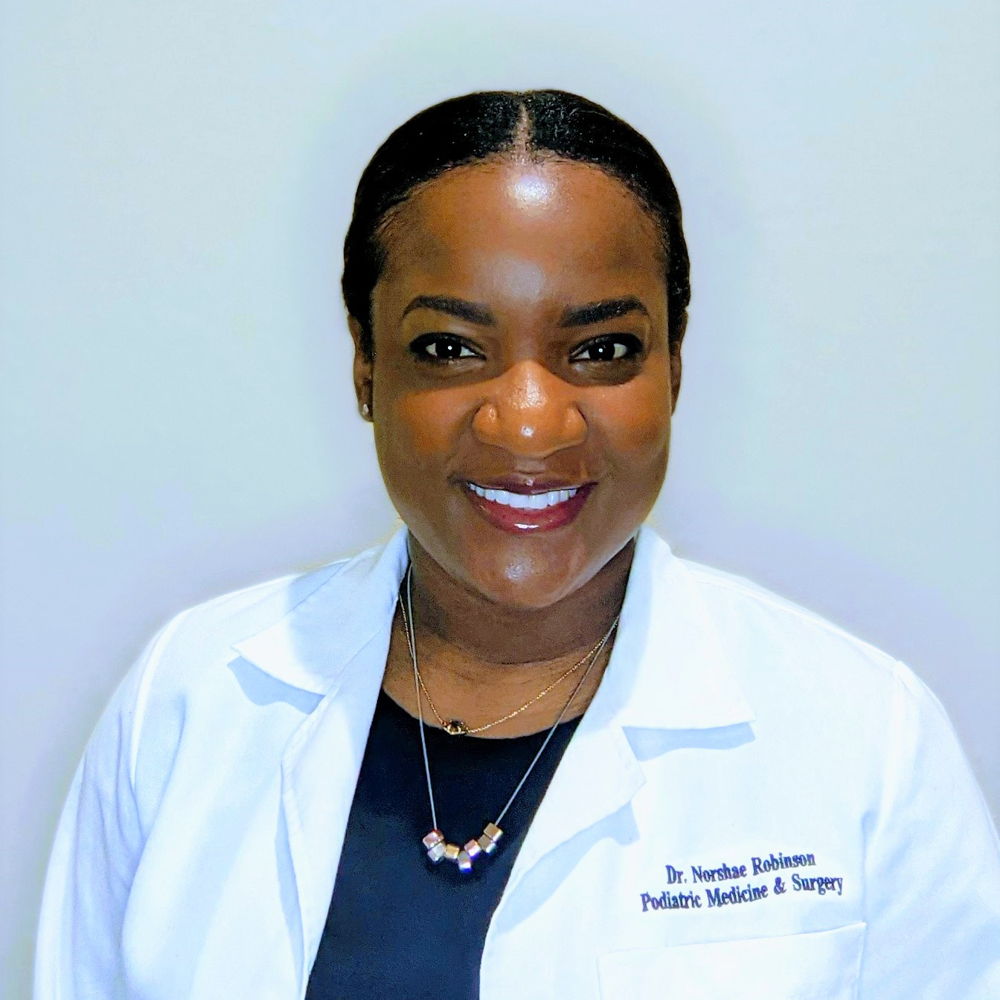 Dr. Norshae C.A. Robinson, DPM, Podiatrist (Foot and Ankle Specialist) | Foot Surgery