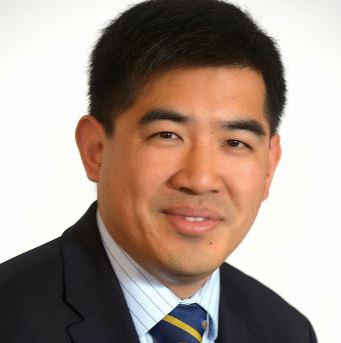 Yi Yuen (Ian) Wang, Neurosurgeon