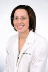 Dr. Serena Mitroo MD, Internist