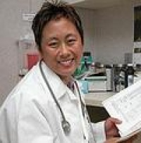 Dr. Amy Tan MD, Surgeon