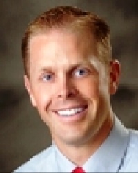 Dr. Travis M Hendry MD, Orthopedist