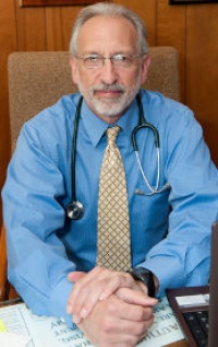 Dr. Kenneth Eli Mancher M.D., Family Practitioner