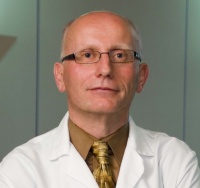 Dr. Nicholas P Maxwell MD