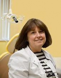 Dr. Cynthia Ann Labriola DMD, Dentist