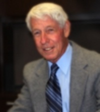 Dr. Robert Eugene Curry M.D.