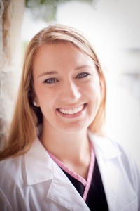 Dr. Alana Kathleen Macalik D.D.S., Dentist