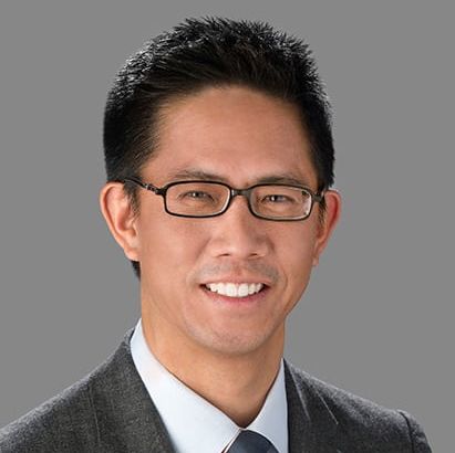 Kenneth Yu, Plastic Surgeon