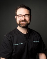 Dr. Kevin Robert Hanz MD, Plastic Surgeon