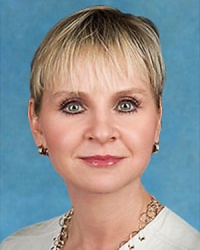 Dr. Lynn  Damitz MD