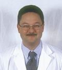 Dr. Paul T Castro MD, Internist