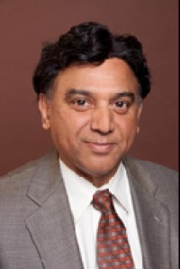 Dr. Raghuveer Annam M.D., Internist