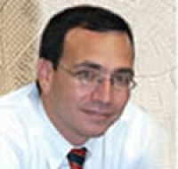 Dr. Roberto Andrade MD, Infectious Disease Specialist