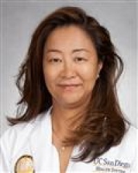 Dr. Unna Albers M.D., Critical Care Surgeon