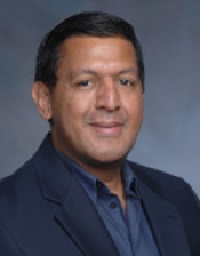 Dr. Juan R Ballesteros M.D.