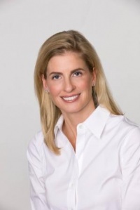 Dr. Stephanie Nielsen Scheyer D.D.S.