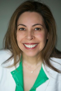 Claudia Zoraida Lopez DDS, Dentist (Pediatric)