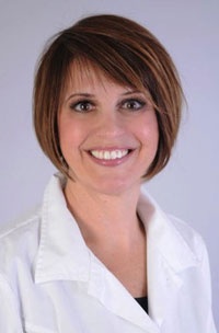 Dr. Ann L Hunsicker DMD MAGD, Dentist
